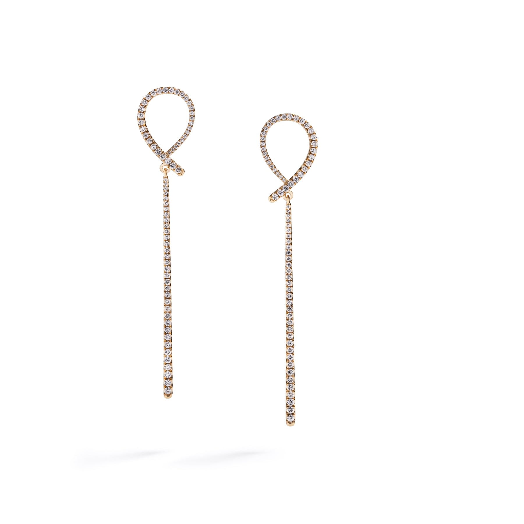 Diamant chandeliers i 18 kt. gulguld prydet med 136 Top Wesselton/VS-diamanter, i alt 1,14 ct.