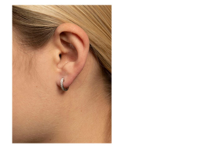 Diamant creoler i 18 kt. hvidguld med 52 brillanter