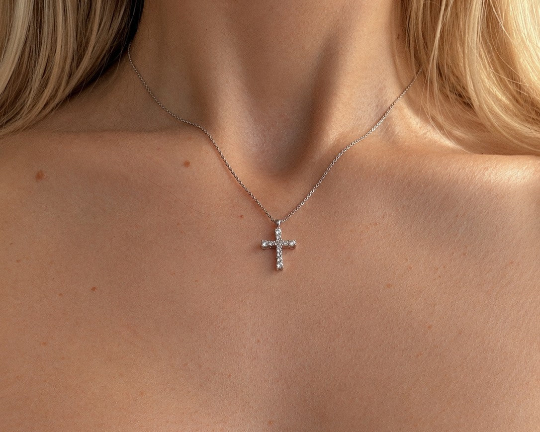 Diamantkors vedhæng i hvidguld med 0,24 ct. brillanter
