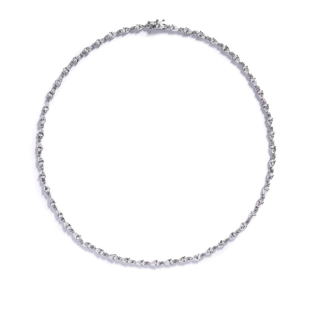 Collier i 18 kt. hvidguld med 11,47 ct. diamanter