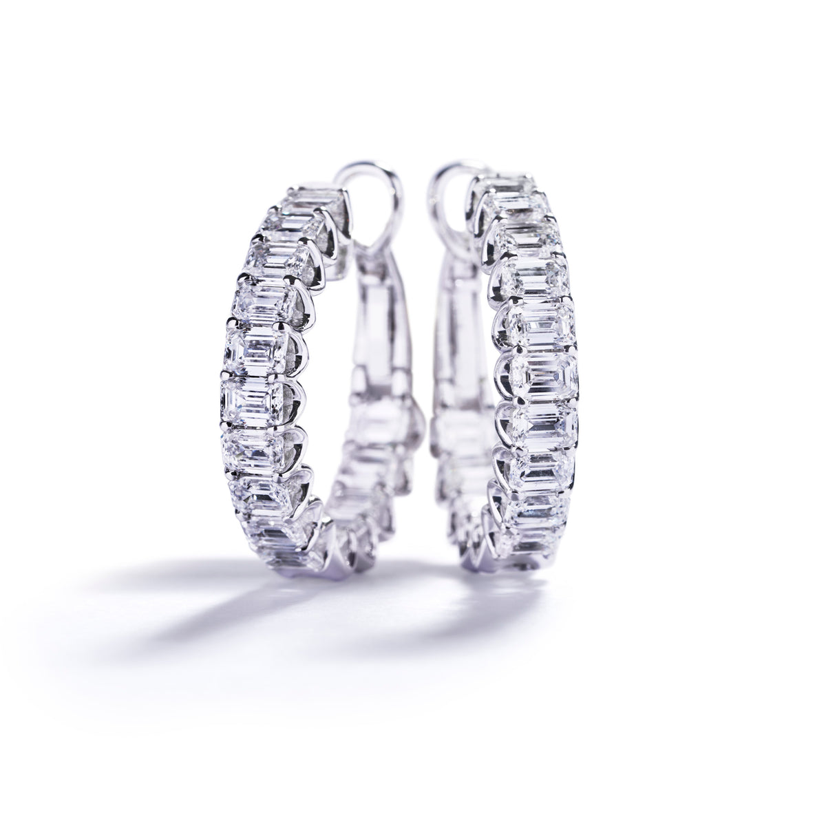 Creoler med 4,61 ct. smaragdslebne diamanter