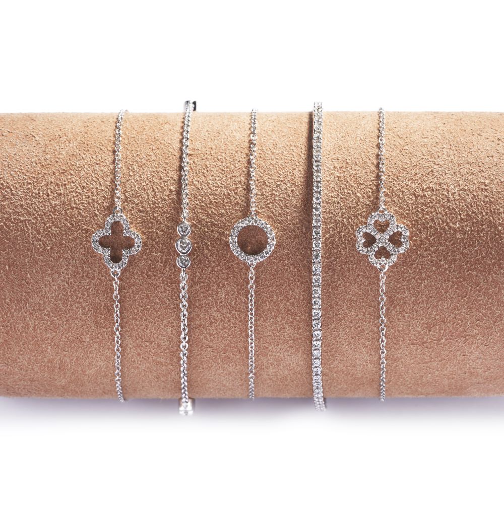 Diamant armbånd i 18 kt. gulguld med 0,12 ct. brillanter