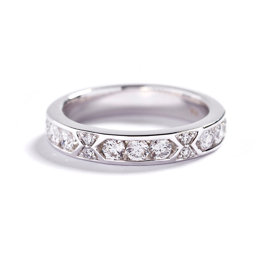 Diamantring i 18 kt. hvidguld med 0,74 ct. diamanter