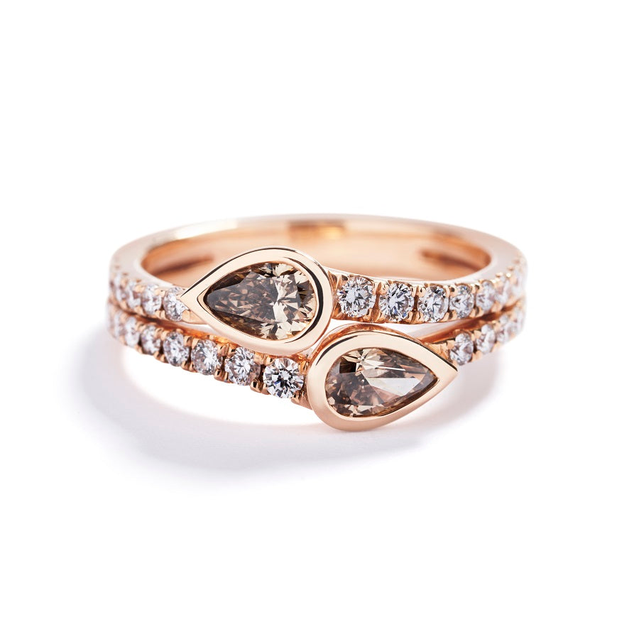 Ring i 18 kt. rosaguld med 0,65 ct. dråbeslebne champagne diamanter