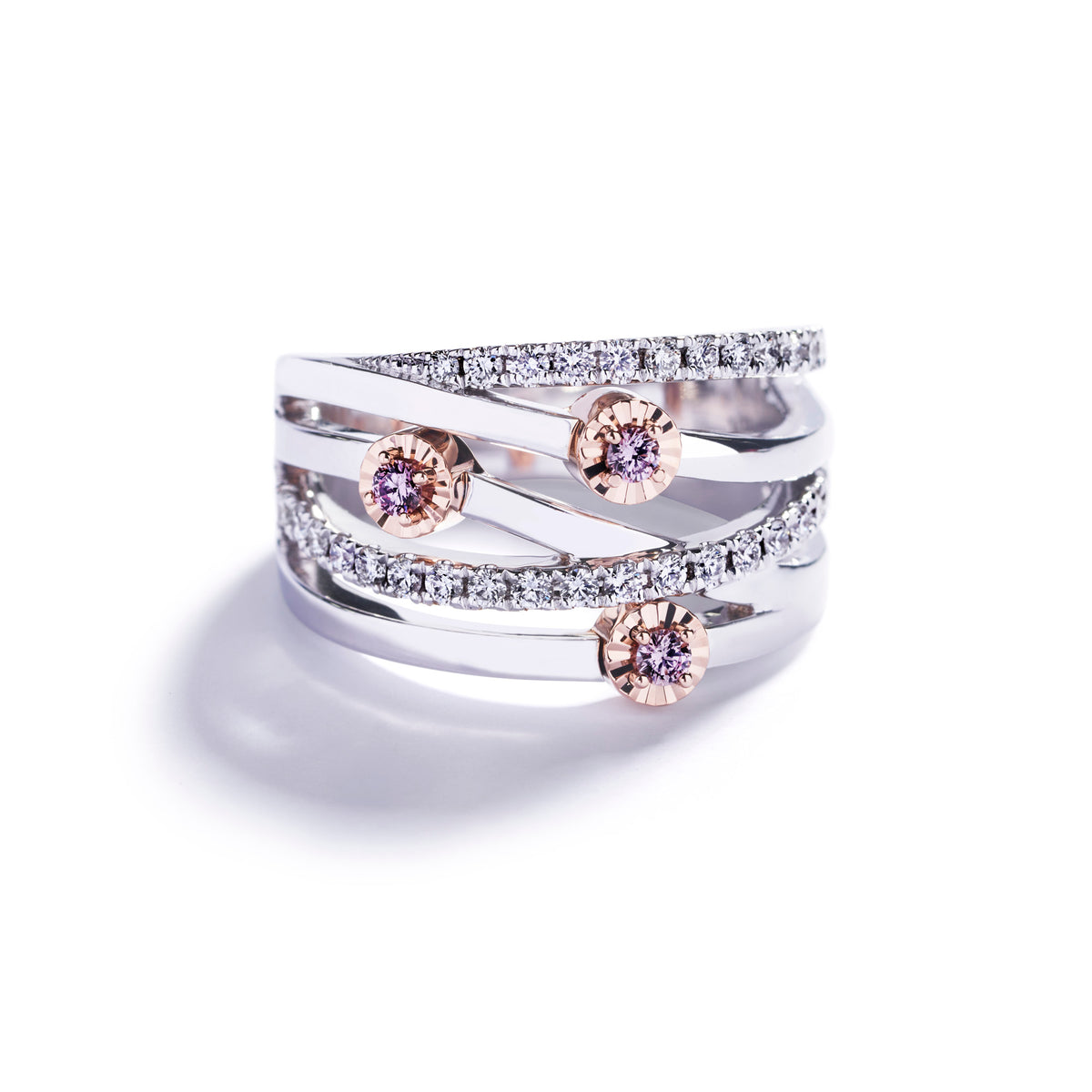 Alliancering med 0,11 ct. Argyle Pink diamanter