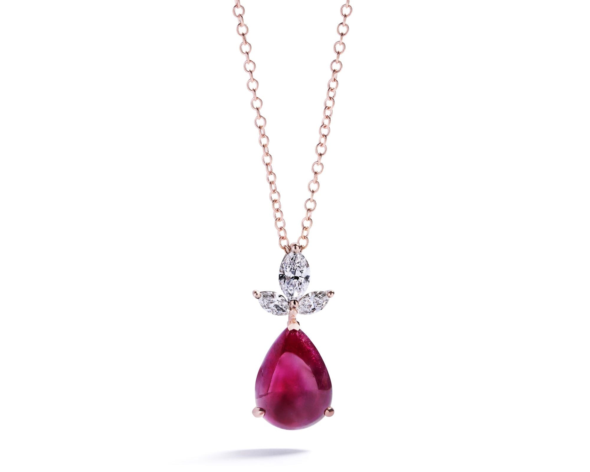 Rubin Halskæde med 5,79 ct. Grønlandsk Rubin og Marquise cut diamanter.