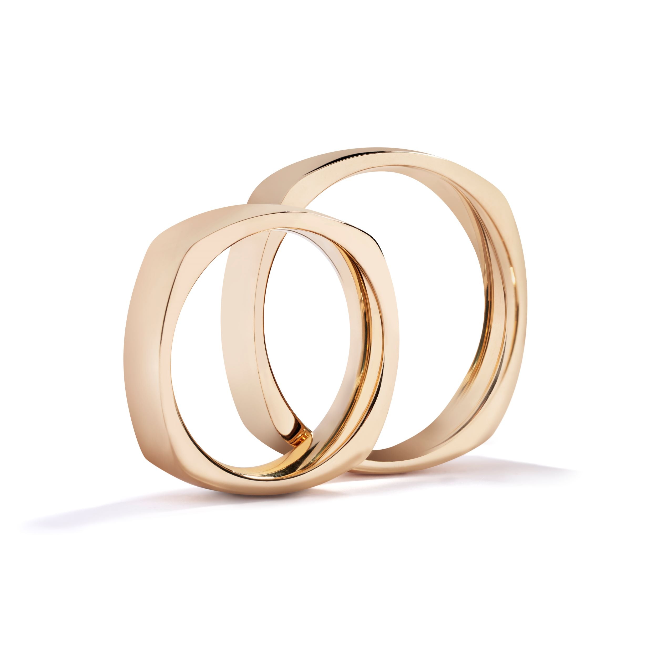 Blankpoleret damering i 18 kt. gulguld 5 mm. Kr. 18.500,-

Blankpoleret herrering i 18 kt. gulguld 5 mm. Kr. 18.500,-

Pris er for sættet.