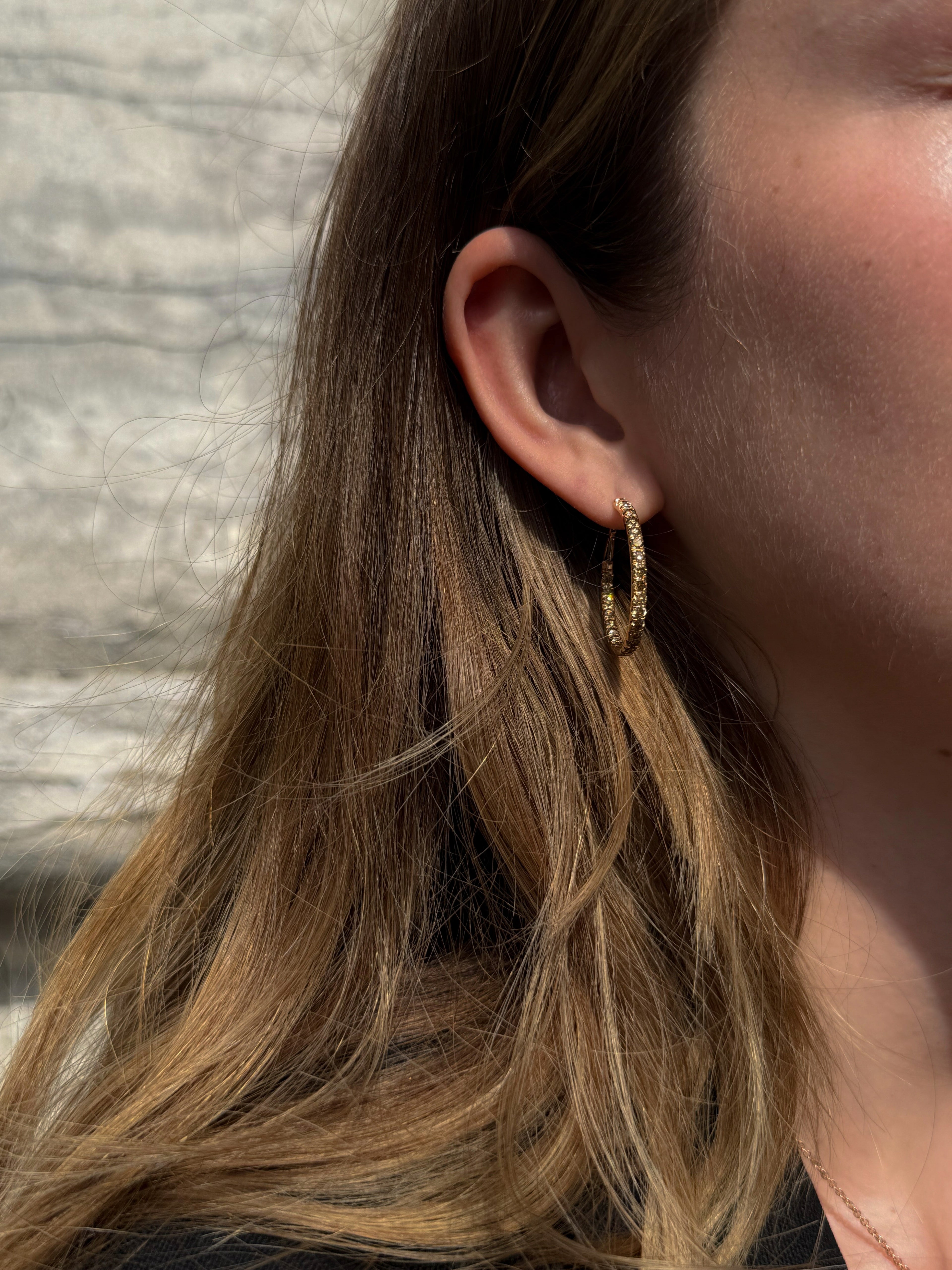 Copenhagen Classic creoler med i alt 0,92 ct. Champagne diamanter