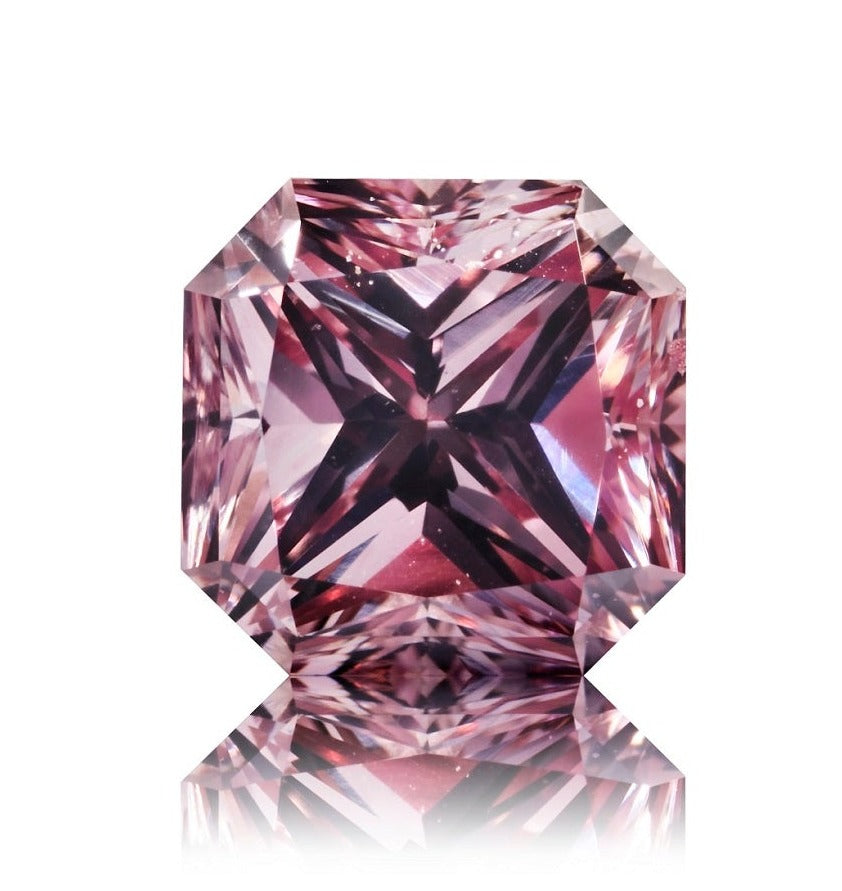 0,34 carat radiant cut Natural Fancy Intense Pink/SI1 diamant   GIA certifikat medfølger. 