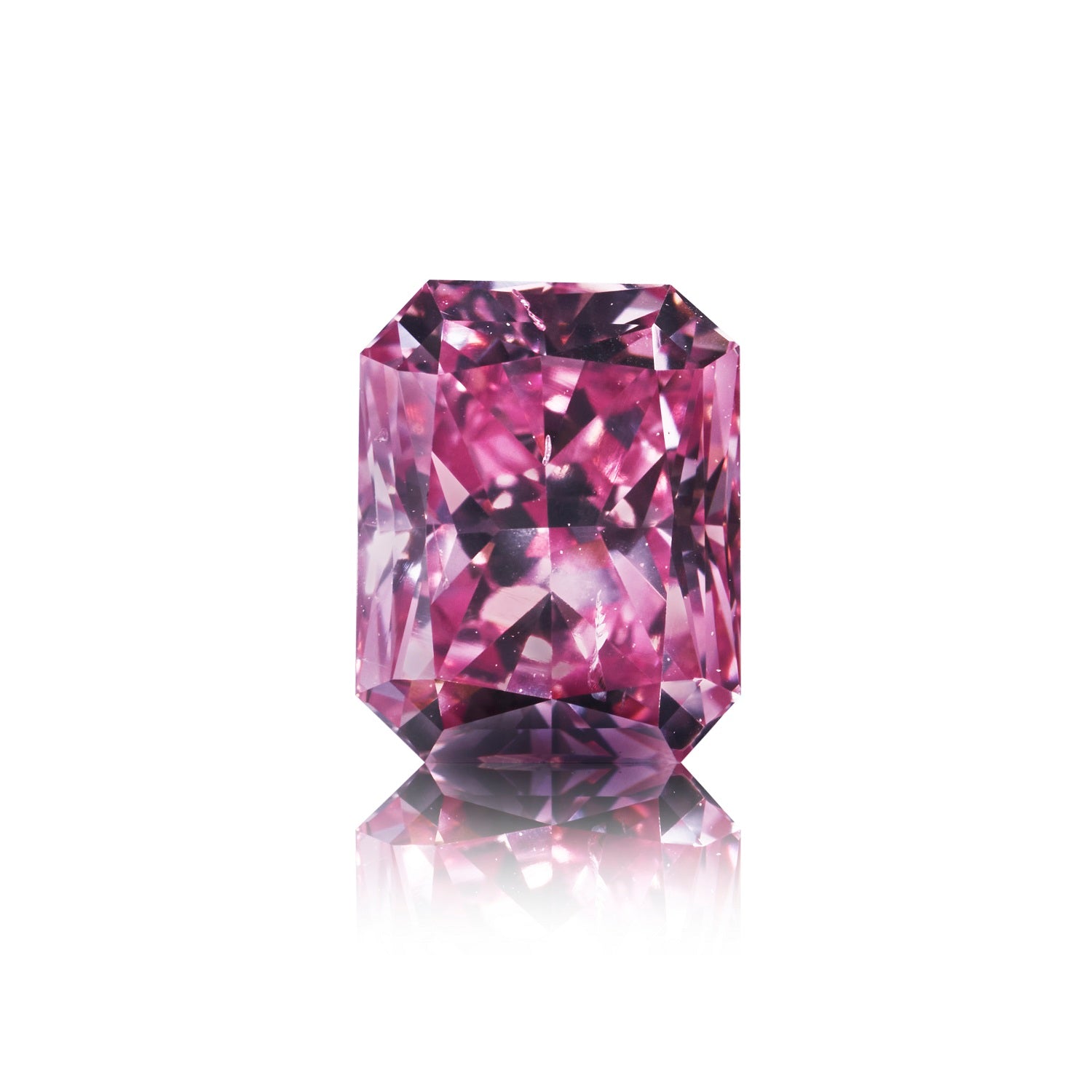 0,85 ct. radiant-cut Fancy Intense Purplish Pink (4PP)/SI2 diamant.  Argyle certifikat medfølger.    