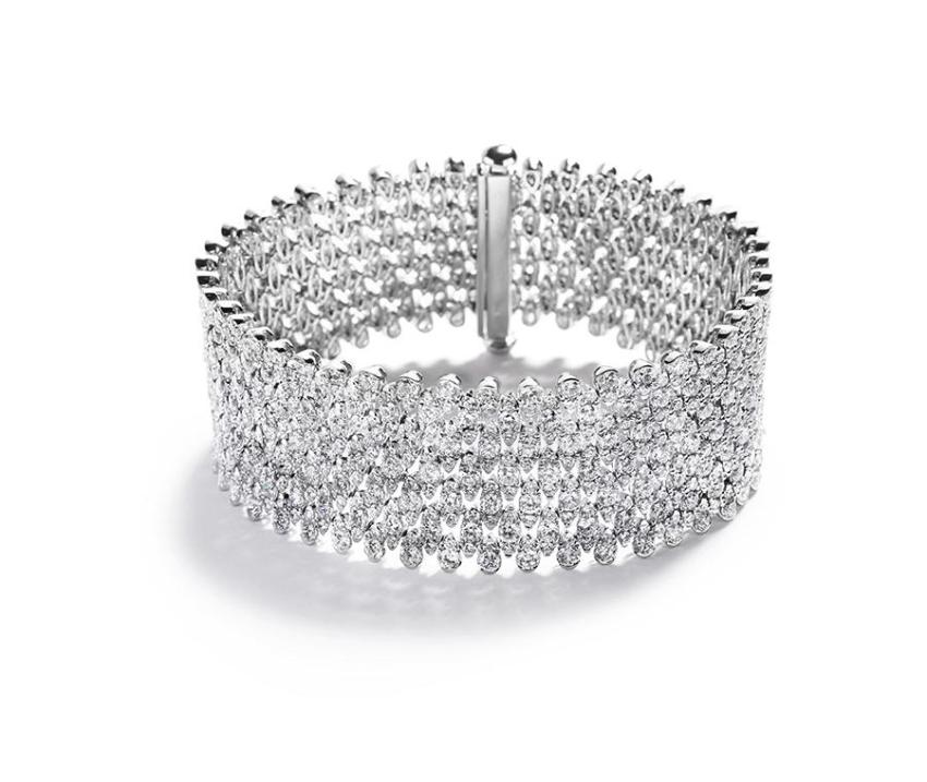 Diamant armbånd med 836 diamanter