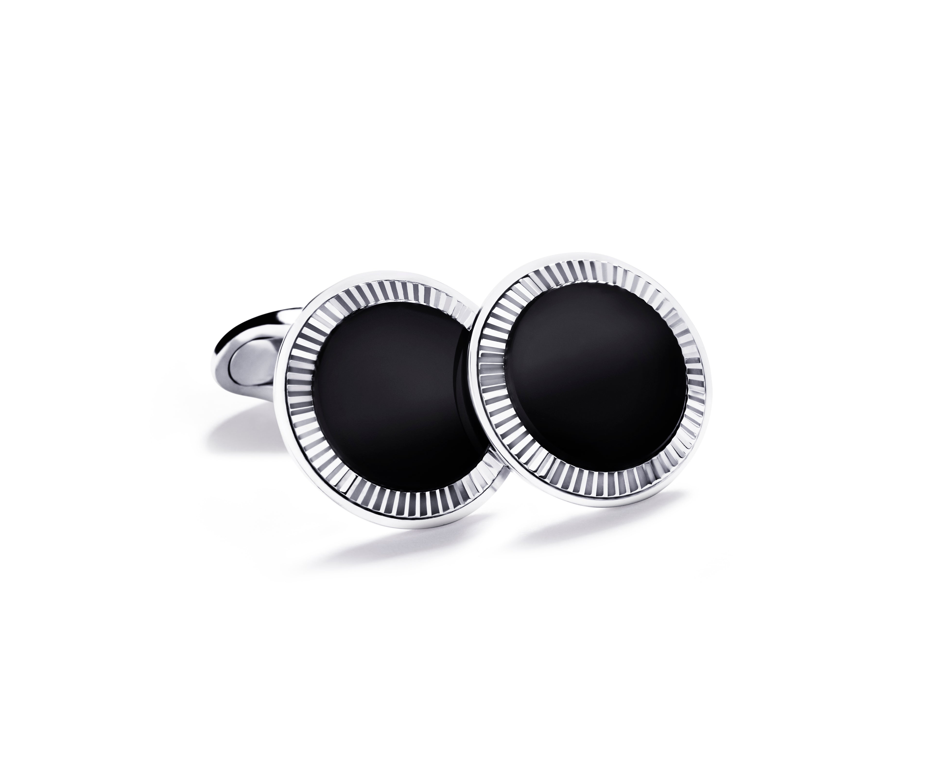 Manchetknapper i 18 kt. hvidguld og onyx