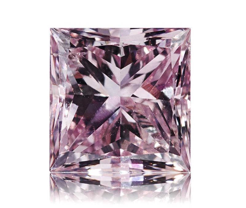 Argyle Pink princess-cut diamant 0,62 ct. fra Hartmann's 