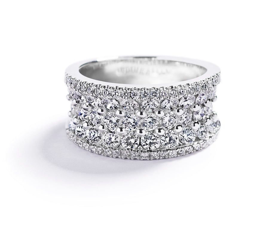Pavéring med 1,80 ct. brillanter