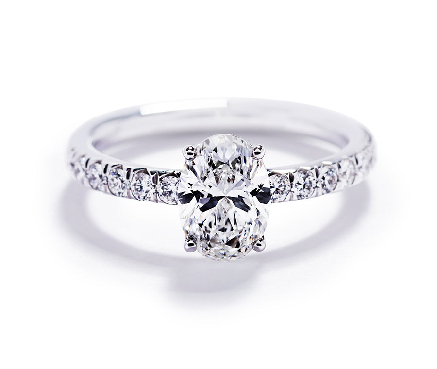 Copenhagen Classic Solitairering med 1,31 ct. oval diamant
