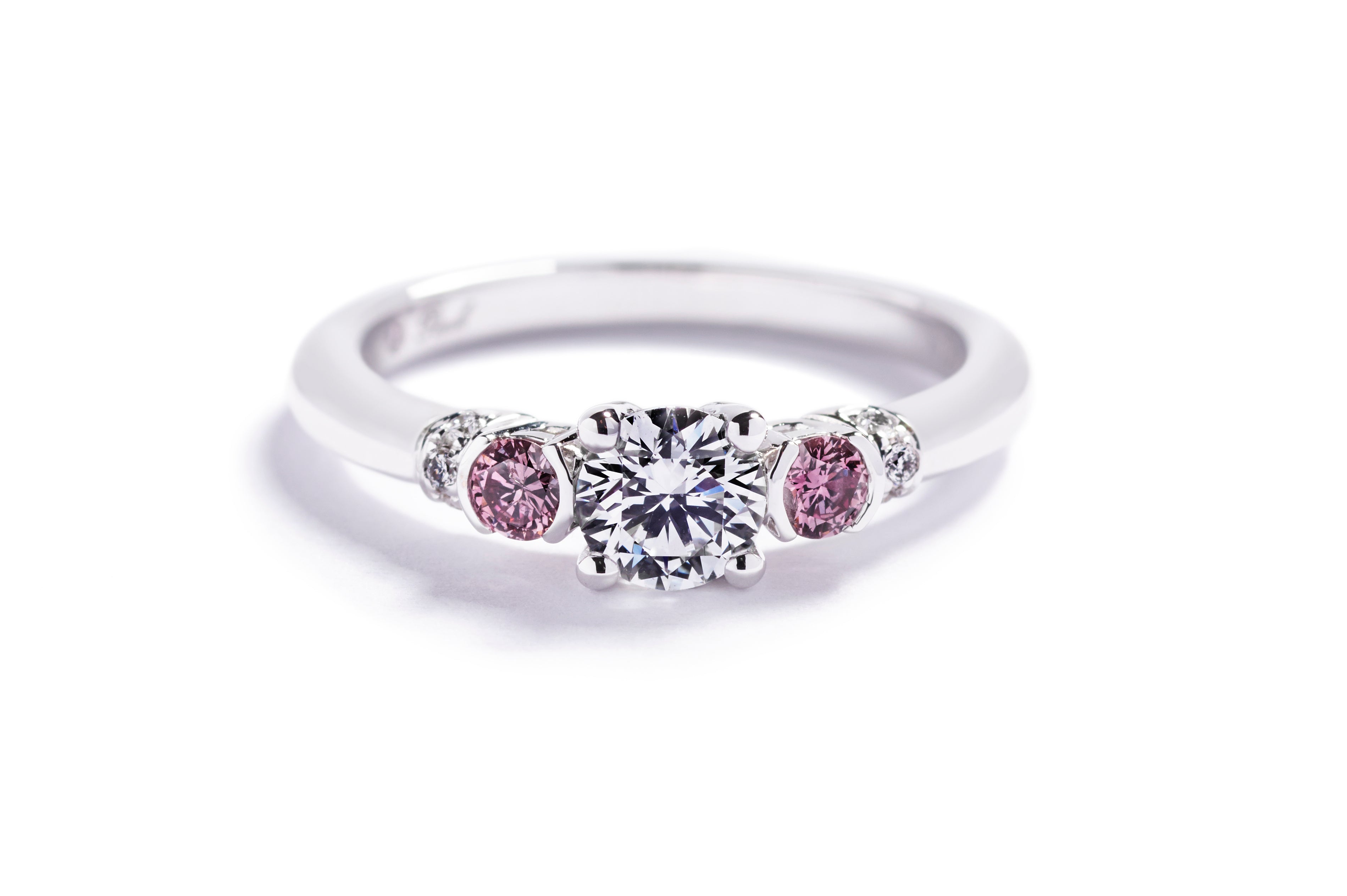 Diamantring med Argyle Pink Diamanter