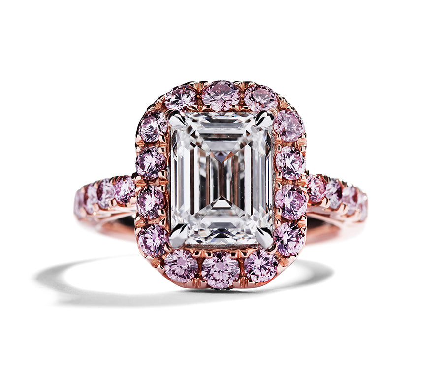 "Pink Octopus" ring fra Hartmann's med 2, 70 ct. smaragdsleben diamant og Argyle Pink brillanter