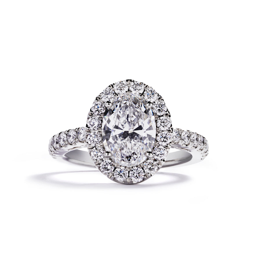Rosetring i platin prydet med 2,06 ct. oval River(E) /VVS2 diamant omkranset af 87 Top Wesselton/VVS-VS brillanter, i alt 1,02 ct.  GIA certifikat medfølger. 