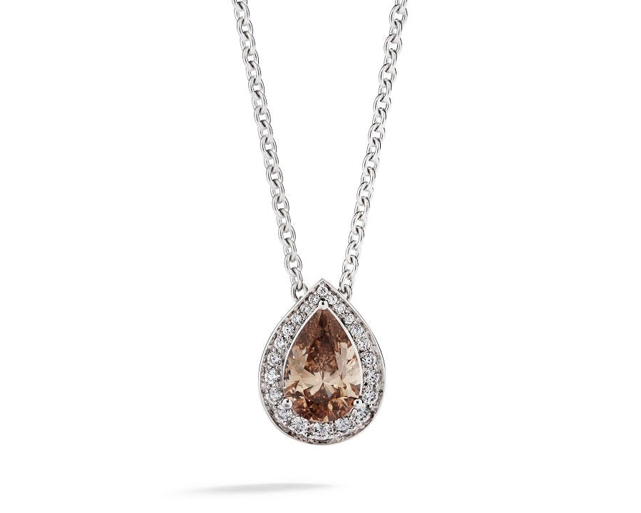 Diamantvedhæng med 1,32 ct. dråbesleben Champagne diamant