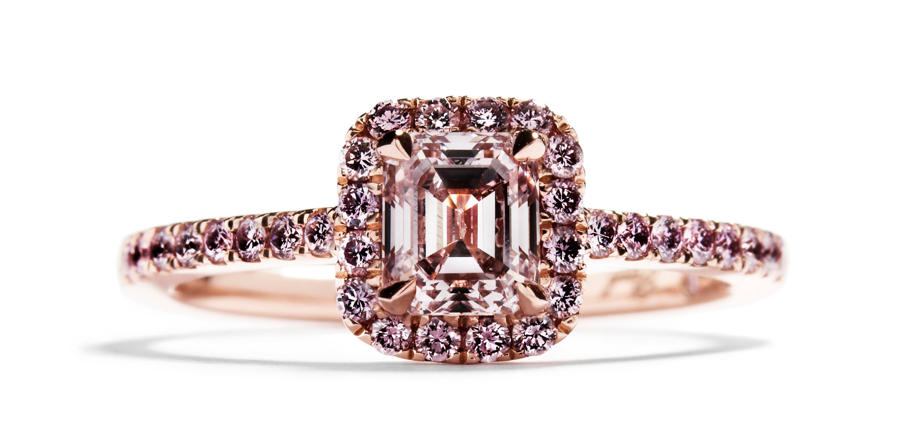 Rosetring med Argyle Pink diamanter